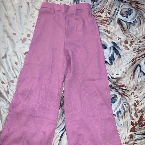 Set - Picture 4 of 4